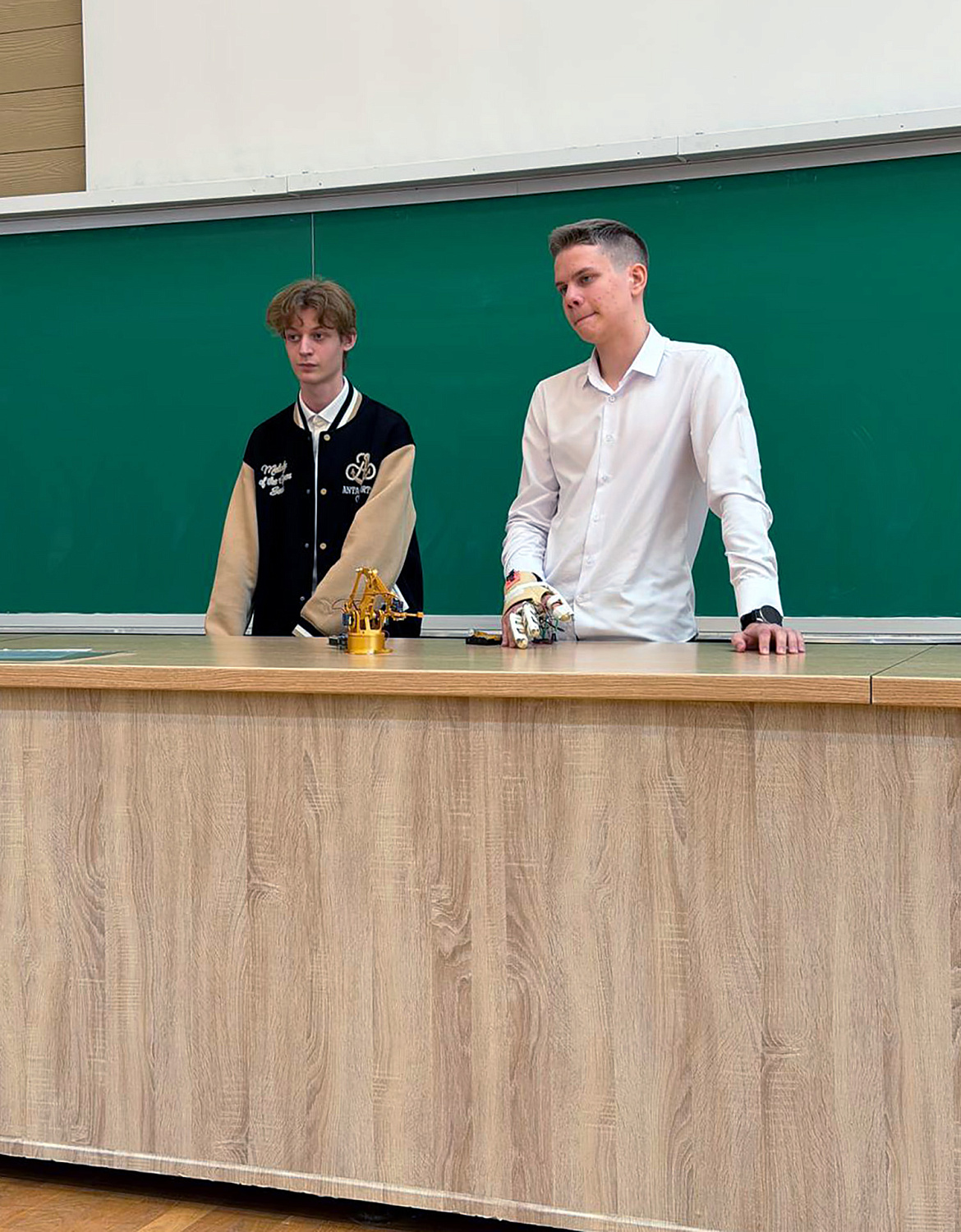 Представитель НИИТМ выступил экспертом на заключительном этапе научно-технической конференции «Творчество юных» 